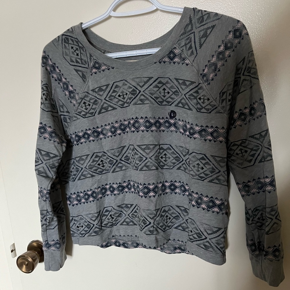 Hollister Slightly Cropped Pullover Sweatshirt